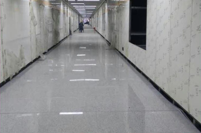 室内芝麻白花岗岩怎样洗濯呢????