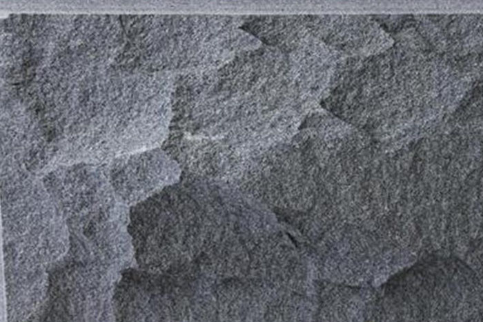 G654芝麻黑石材黄斑怎样预防